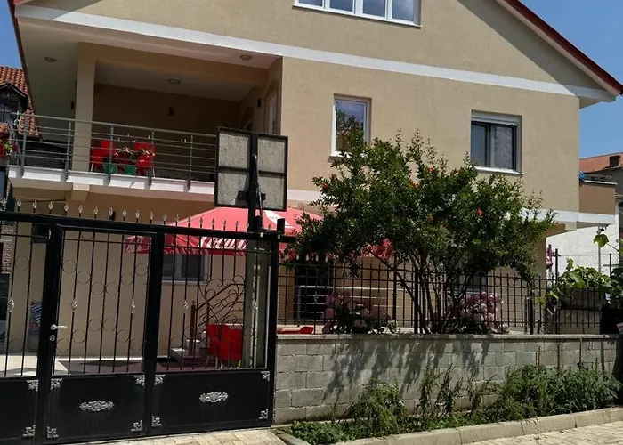 Unique Pensjonat Pogradec